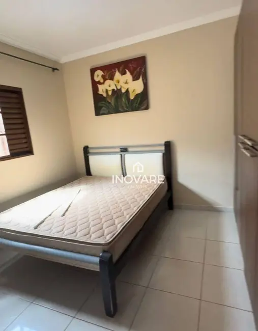 Casa com 3 quartos à venda, 300m2 em Jardim Adelaide, Itumbiara - GO - imagem 6 Foto 6 de Casa com 3 quartos à venda, 300m2 em Jardim Adelaide, Itumbiara - GO