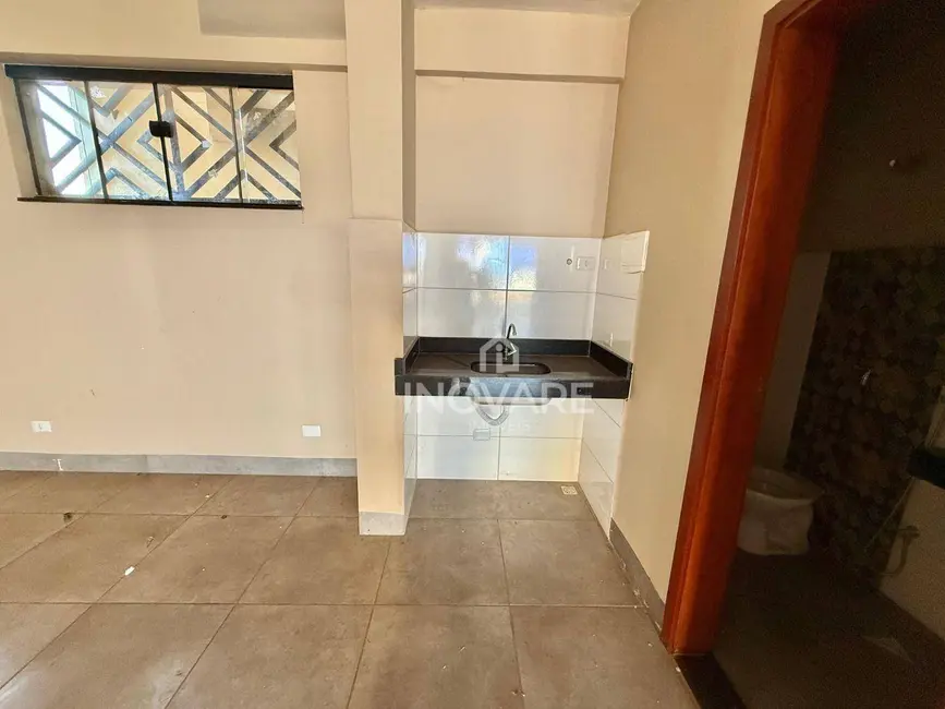 Sala Comercial para alugar, 80m2 em Itumbiara - GO - imagem 6 Foto 6 de Sala Comercial para alugar, 80m2 em Itumbiara - GO