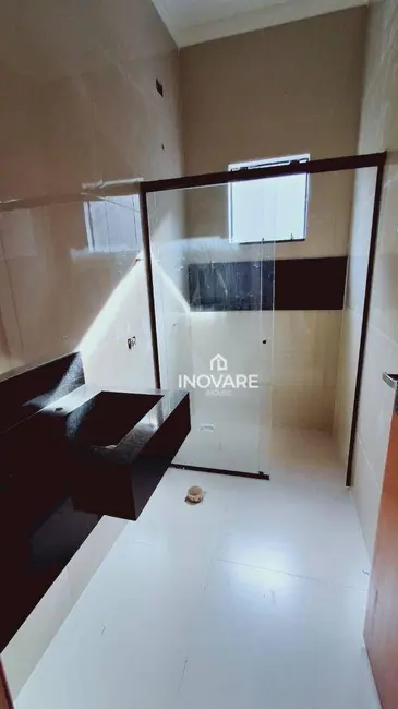 Casa com 3 quartos à venda, 250m2 em Itumbiara - GO - imagem 5 Foto 5 de Casa com 3 quartos à venda, 250m2 em Itumbiara - GO