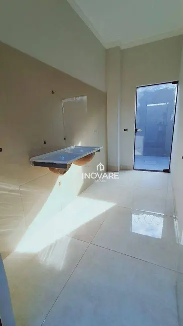 Casa com 3 quartos à venda, 250m2 em Itumbiara - GO - imagem 6 Foto 6 de Casa com 3 quartos à venda, 250m2 em Itumbiara - GO