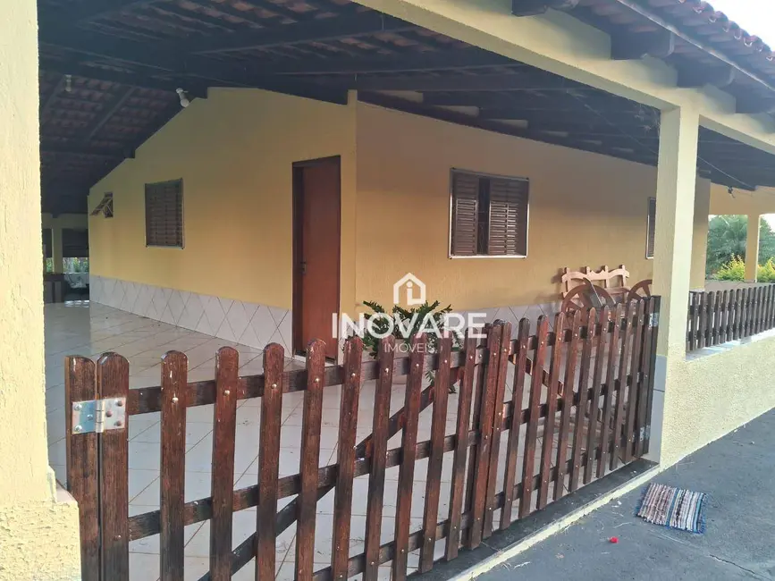 Chácara à venda, 112772m2 em Agua Limpa - GO - imagem 3 Foto 3 de Chácara à venda, 112772m2 em Agua Limpa - GO