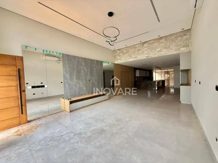 Foto 5 de Casa com 3 quartos à venda, 360m2 em Itumbiara - GO