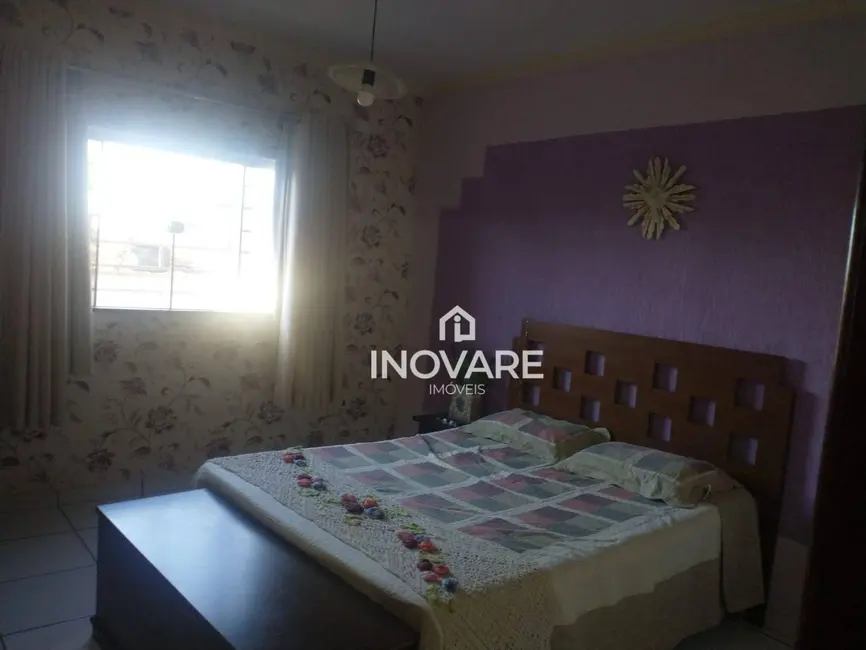 Foto 6 de Casa com 2 quartos à venda, 360m2 em Itumbiara - GO