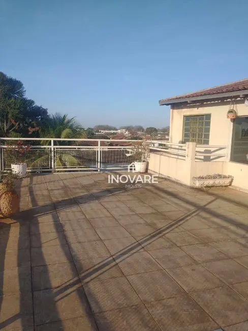 Foto 2 de Casa com 2 quartos à venda, 360m2 em Itumbiara - GO