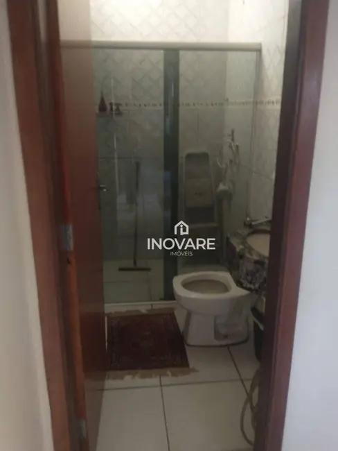 Foto 7 de Casa com 2 quartos à venda, 360m2 em Itumbiara - GO