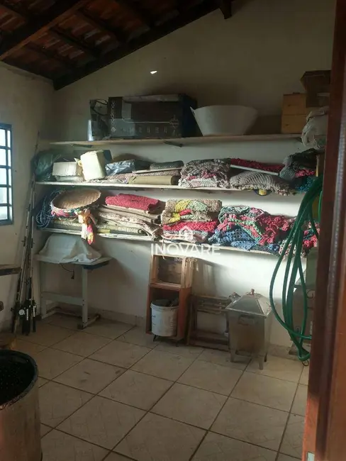 Foto 5 de Casa com 2 quartos à venda, 360m2 em Itumbiara - GO