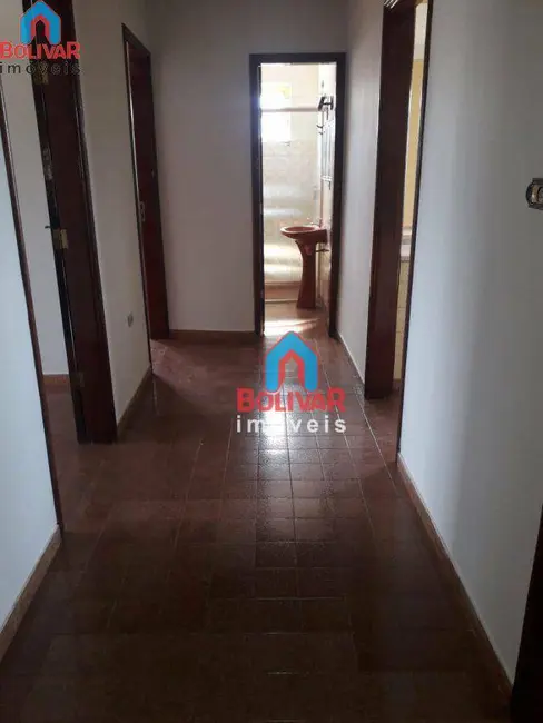 Apartamento com 3 quartos para alugar, 80m2 em Itumbiara - GO - imagem 6 Foto 6 de Apartamento com 3 quartos para alugar, 80m2 em Itumbiara - GO