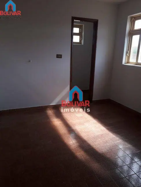 Apartamento com 3 quartos para alugar, 80m2 em Itumbiara - GO - imagem 5 Foto 5 de Apartamento com 3 quartos para alugar, 80m2 em Itumbiara - GO
