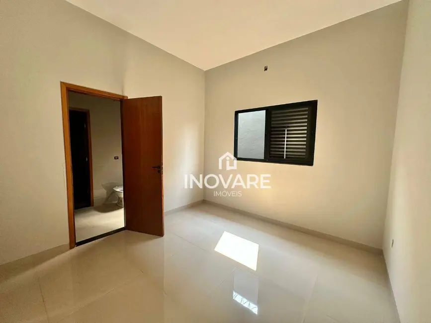 Foto 7 de Casa com 2 quartos à venda, 360m2 em Itumbiara - GO