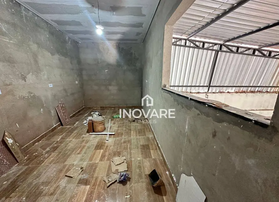 Armazém / Galpão à venda, 170m2 em Setor Buritys, Itumbiara - GO - imagem 5 Foto 5 de Armazém / Galpão à venda, 170m2 em Setor Buritys, Itumbiara - GO