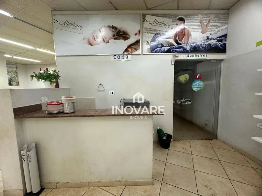 Foto 7 de Sala Comercial para alugar, 1200m2 em Itumbiara - GO