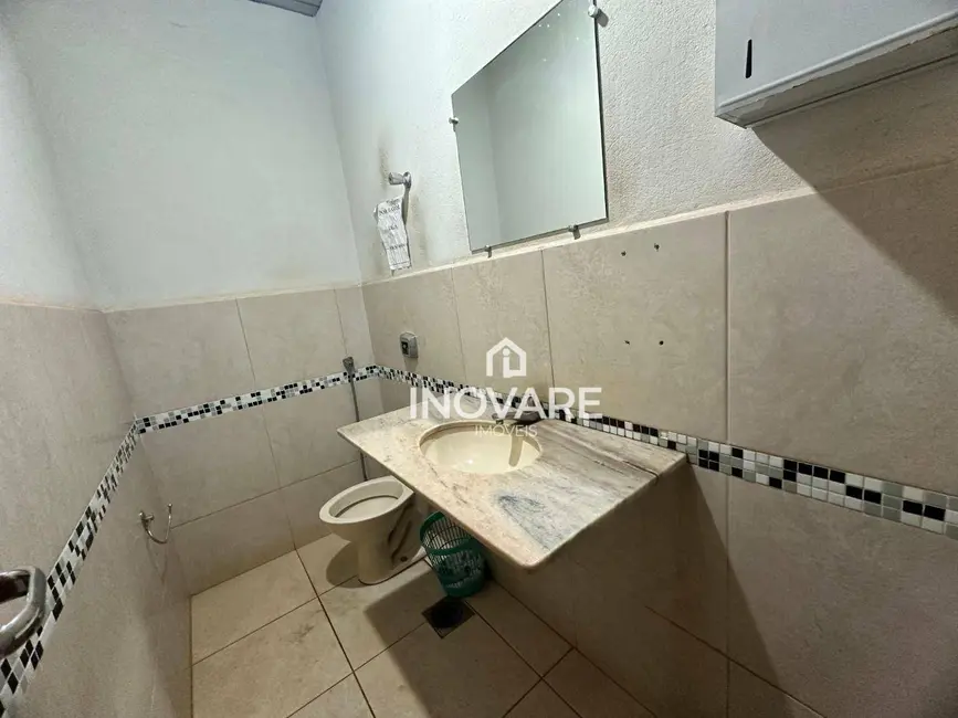 Foto 8 de Sala Comercial para alugar, 1200m2 em Itumbiara - GO