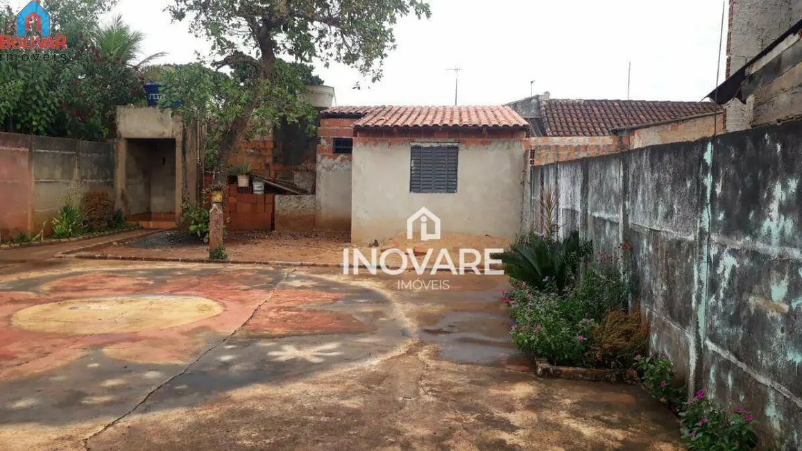 Foto 3 de Casa com 2 quartos à venda, 250m2 em Itumbiara - GO