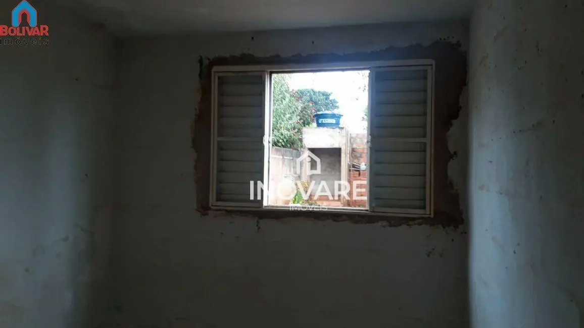 Foto 8 de Casa com 2 quartos à venda, 250m2 em Itumbiara - GO