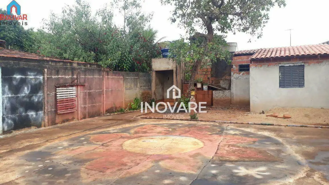 Foto 6 de Casa com 2 quartos à venda, 250m2 em Itumbiara - GO