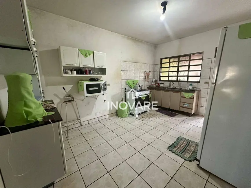 Casa com 2 quartos à venda, 288m2 em Itumbiara - GO - imagem 3 Foto 3 de Casa com 2 quartos à venda, 288m2 em Itumbiara - GO