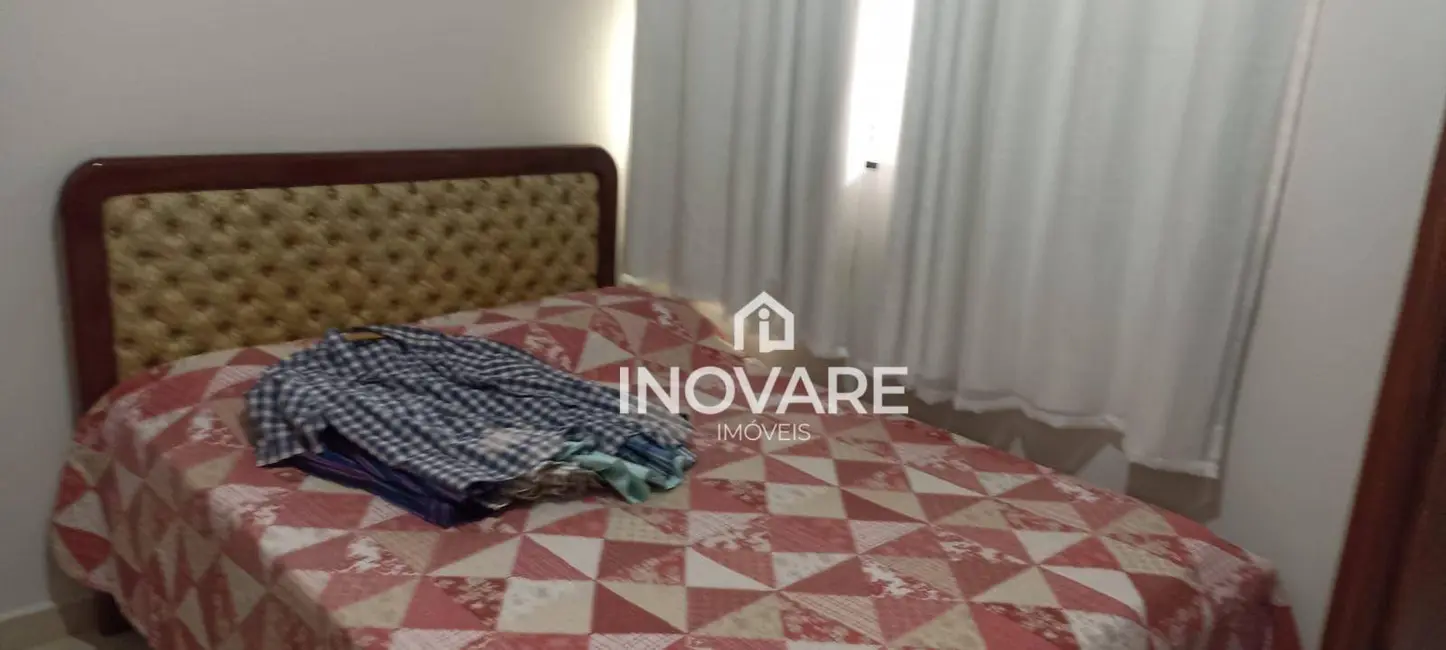 Foto 5 de Casa com 2 quartos à venda, 182m2 em Setor Trindade, Itumbiara - GO