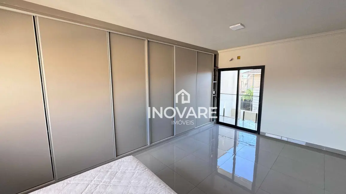 Casa com 4 quartos à venda, 400m2 em Residencial Jardim Primavera, Itumbiara - GO - imagem 4 Foto 4 de Casa com 4 quartos à venda, 400m2 em Residencial Jardim Primavera, Itumbiara - GO
