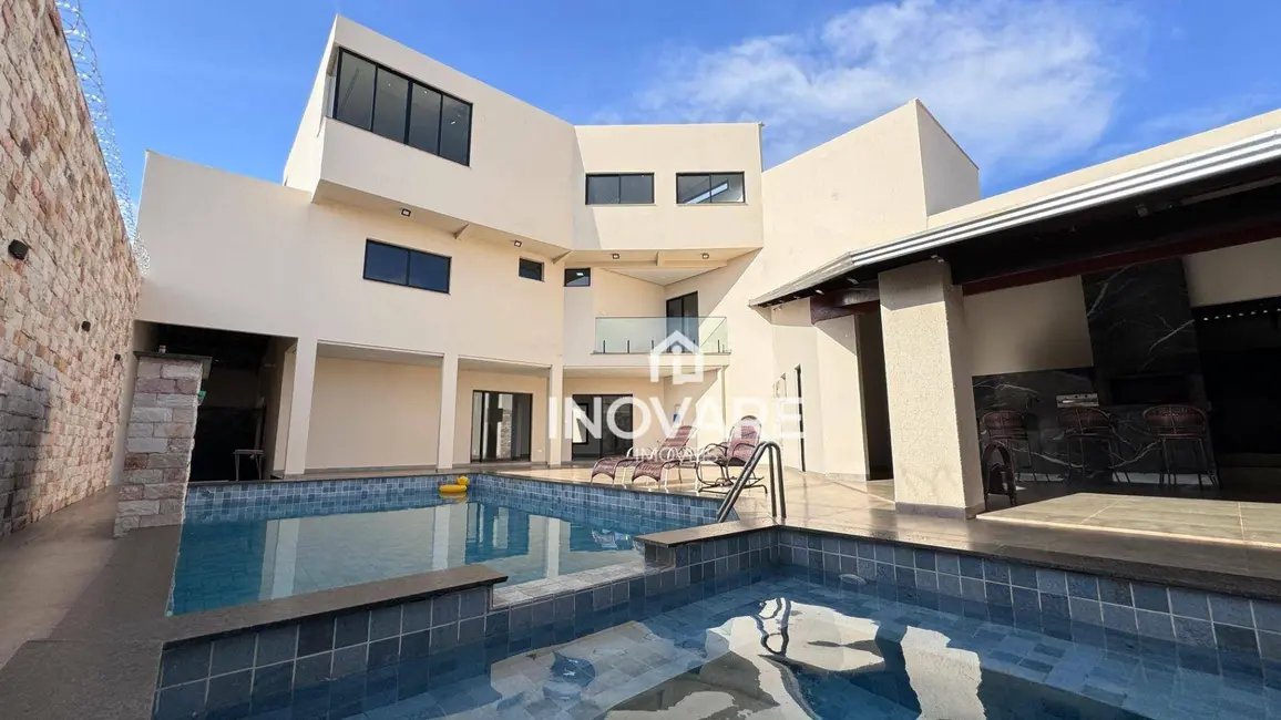 Foto 1 de Casa com 4 quartos à venda, 400m2 em Residencial Jardim Primavera, Itumbiara - GO