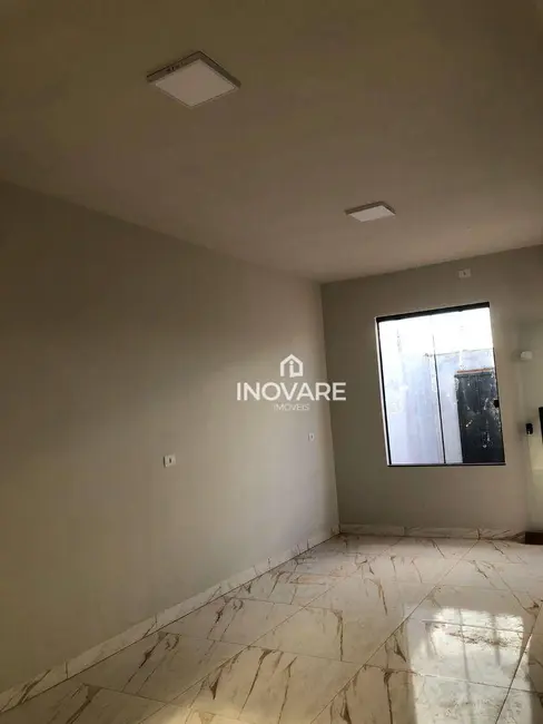 Foto 2 de Casa com 3 quartos à venda, 180m2 em Itumbiara - GO