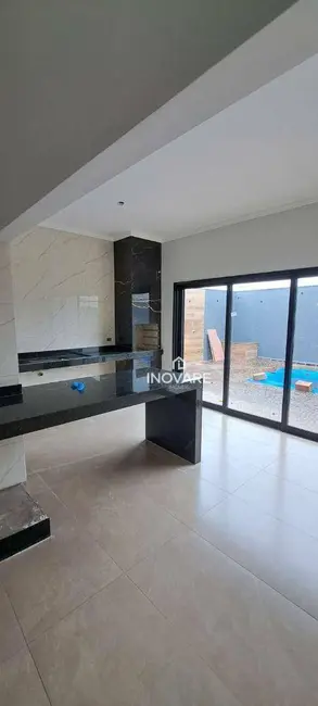 Casa com 3 quartos à venda, 364m2 em Itumbiara - GO - imagem 5 Foto 5 de Casa com 3 quartos à venda, 364m2 em Itumbiara - GO