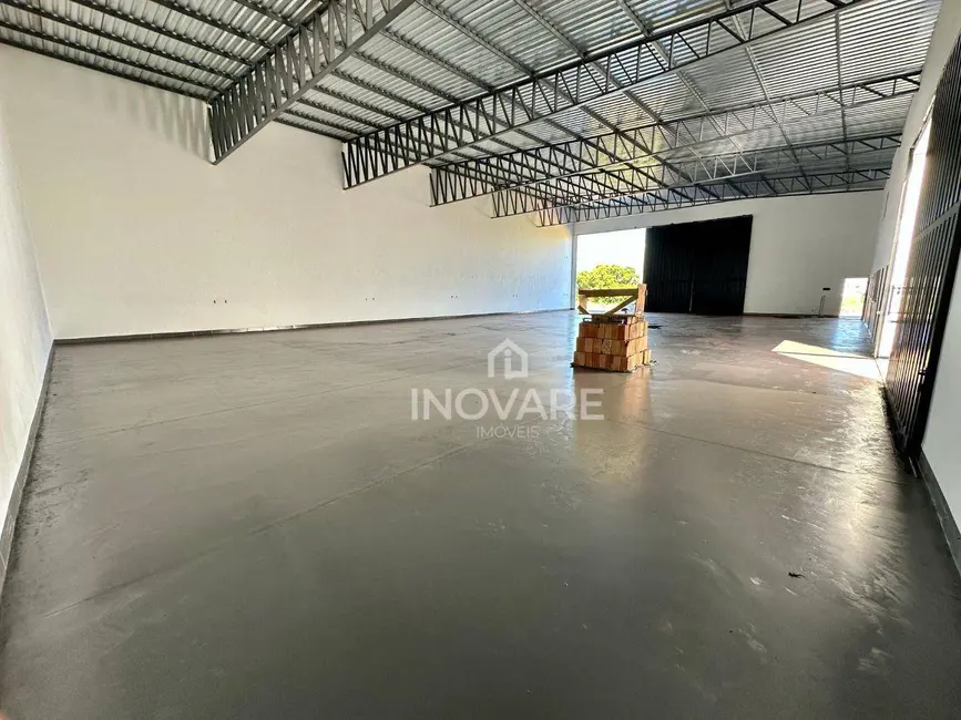 Armazém / Galpão para alugar, 720m2 em Itumbiara - GO - imagem 3 Foto 3 de Armazém / Galpão para alugar, 720m2 em Itumbiara - GO