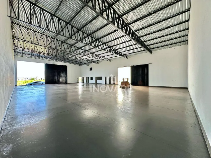 Armazém / Galpão para alugar, 720m2 em Itumbiara - GO - imagem 2 Foto 2 de Armazém / Galpão para alugar, 720m2 em Itumbiara - GO