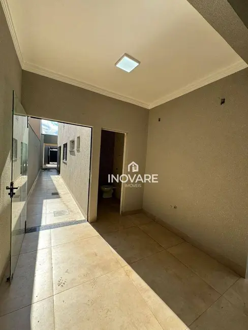 Foto 9 de Casa com 3 quartos à venda, 300m2 em Itumbiara - GO