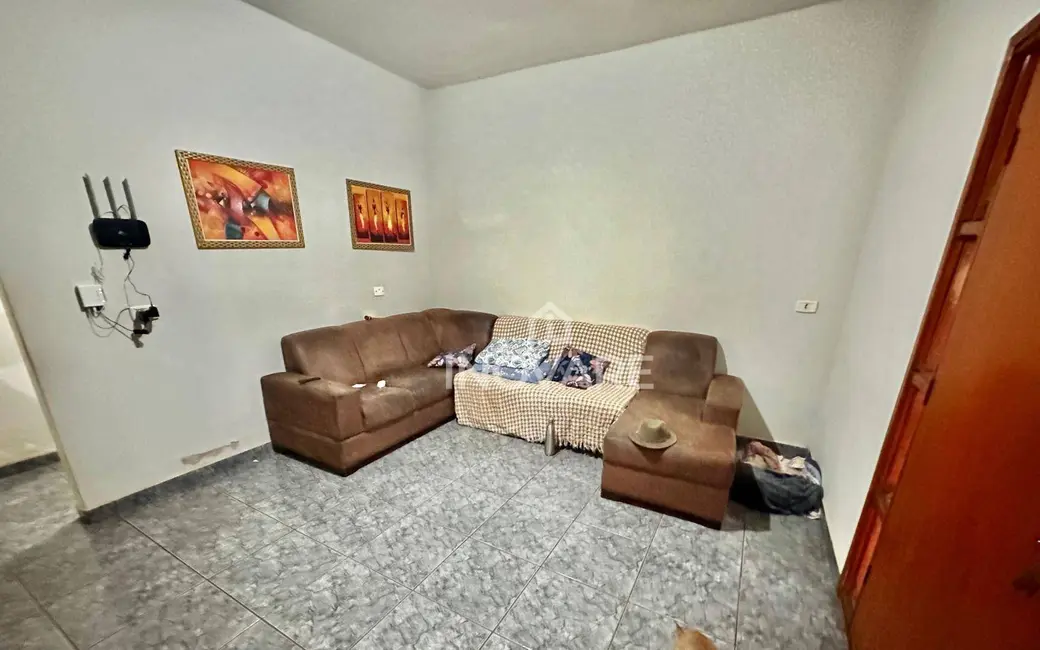 Casa com 4 quartos à venda, 468m2 em Itumbiara - GO - imagem 4 Foto 4 de Casa com 4 quartos à venda, 468m2 em Itumbiara - GO