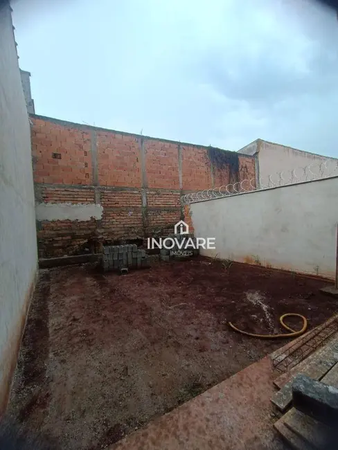 Casa com 2 quartos à venda, 180m2 em Karfan, Itumbiara - GO - imagem 6 Foto 6 de Casa com 2 quartos à venda, 180m2 em Karfan, Itumbiara - GO