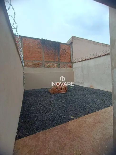 Foto 6 de Casa com 2 quartos à venda, 180m2 em Karfan, Itumbiara - GO