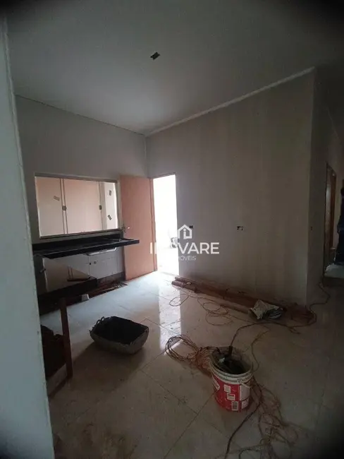 Foto 3 de Casa com 2 quartos à venda, 180m2 em Karfan, Itumbiara - GO