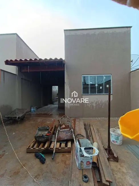 Foto 1 de Casa com 2 quartos à venda, 180m2 em Karfan, Itumbiara - GO