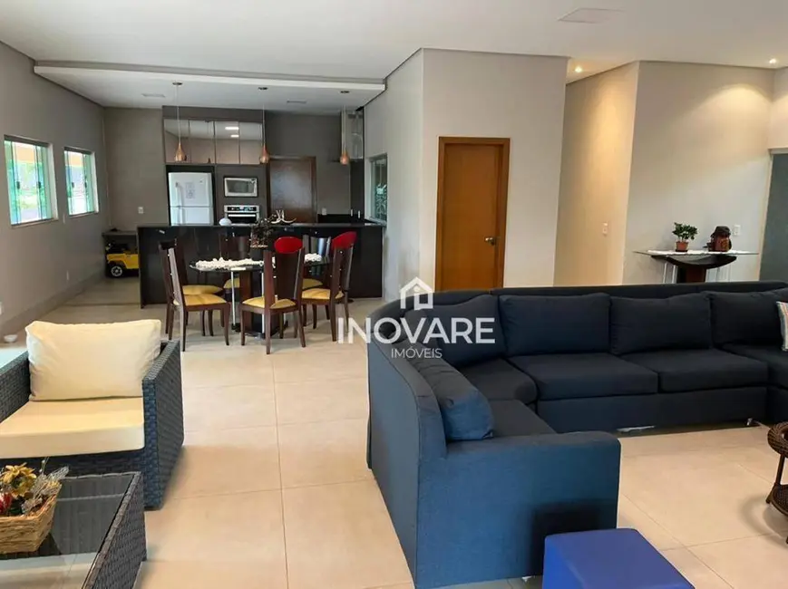 Sítio / Rancho com 6 quartos à venda, 5000m2 em Buriti Alegre - GO - imagem 4 Foto 4 de Sítio / Rancho com 6 quartos à venda, 5000m2 em Buriti Alegre - GO