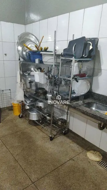 Armazém / Galpão para alugar, 126m2 em Setor Novo Horizonte, Itumbiara - GO - imagem 4 Foto 4 de Armazém / Galpão para alugar, 126m2 em Setor Novo Horizonte, Itumbiara - GO