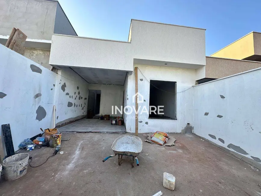 Casa com 2 quartos à venda, 180m2 em Itumbiara - GO - imagem 1 Foto 1 de Casa com 2 quartos à venda, 180m2 em Itumbiara - GO