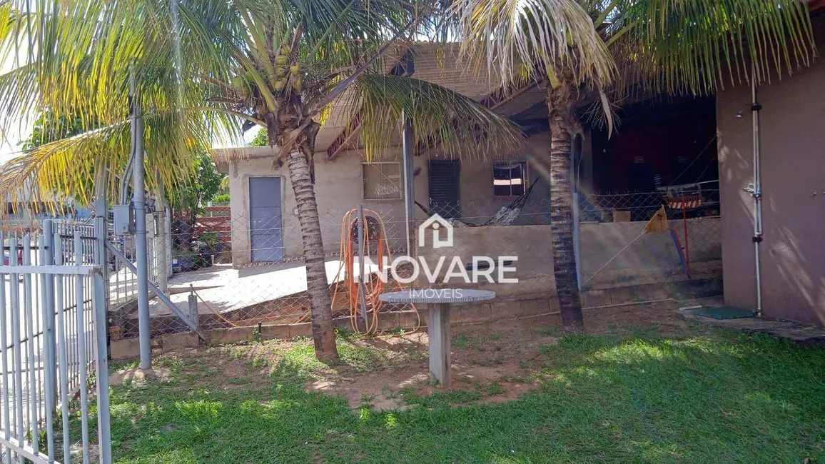 Sítio / Rancho com 3 quartos à venda, 276m2 em Buriti Alegre - GO - imagem 4 Foto 4 de Sítio / Rancho com 3 quartos à venda, 276m2 em Buriti Alegre - GO