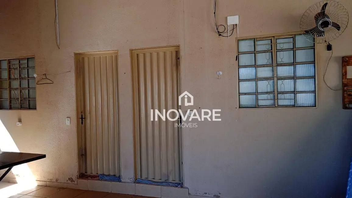 Sítio / Rancho com 3 quartos à venda, 276m2 em Buriti Alegre - GO - imagem 7 Foto 7 de Sítio / Rancho com 3 quartos à venda, 276m2 em Buriti Alegre - GO