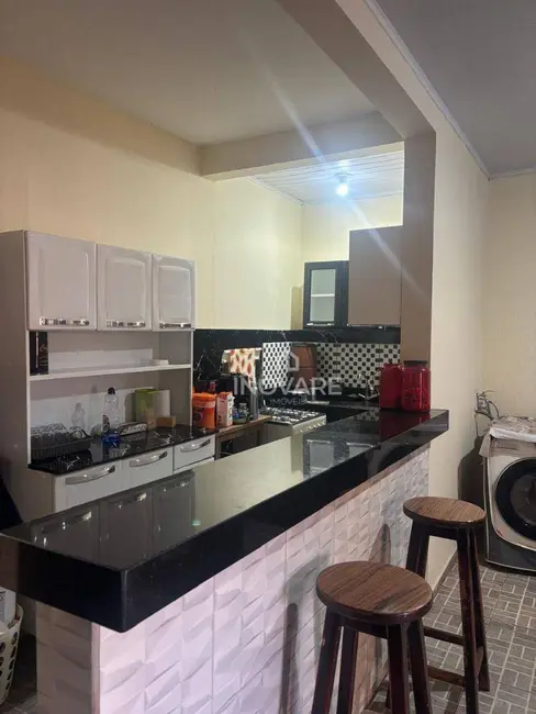 Foto 9 de Kitnet com 1 quarto para alugar, 60m2 em Setor Luz, Itumbiara - GO