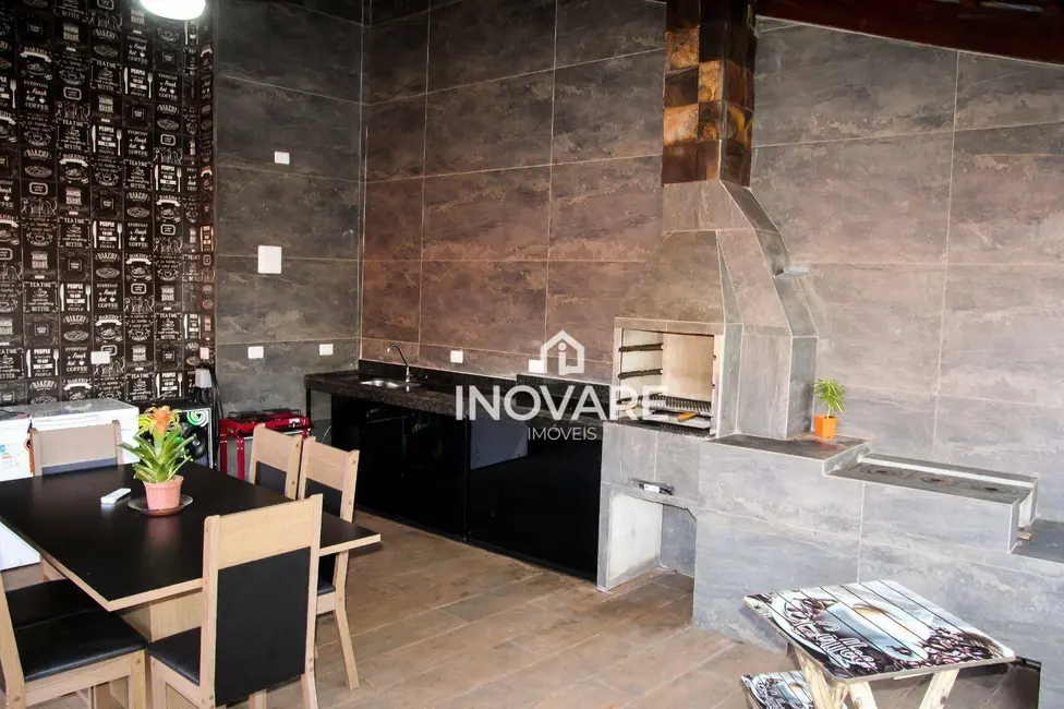 Sítio / Rancho à venda, 400m2 em Buriti Alegre - GO - imagem 5 Foto 5 de Sítio / Rancho à venda, 400m2 em Buriti Alegre - GO