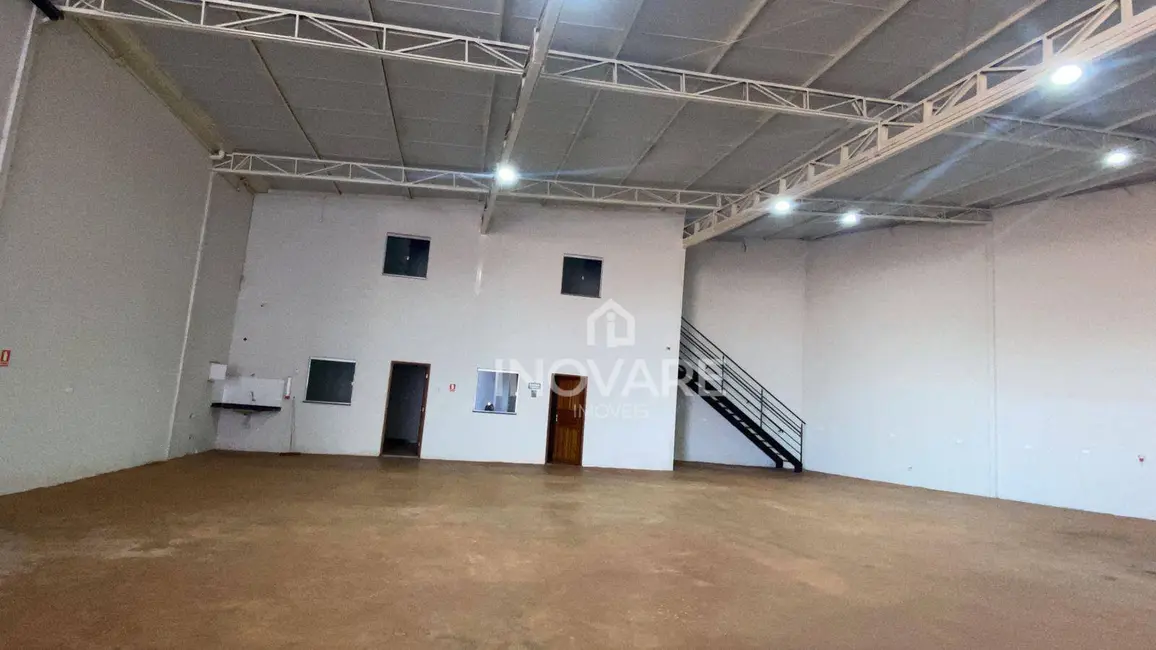 Foto 1 de Armazém / Galpão à venda, 403m2 em Conjunto Habitacional Alcides Rodrigues, Itumbiara - GO