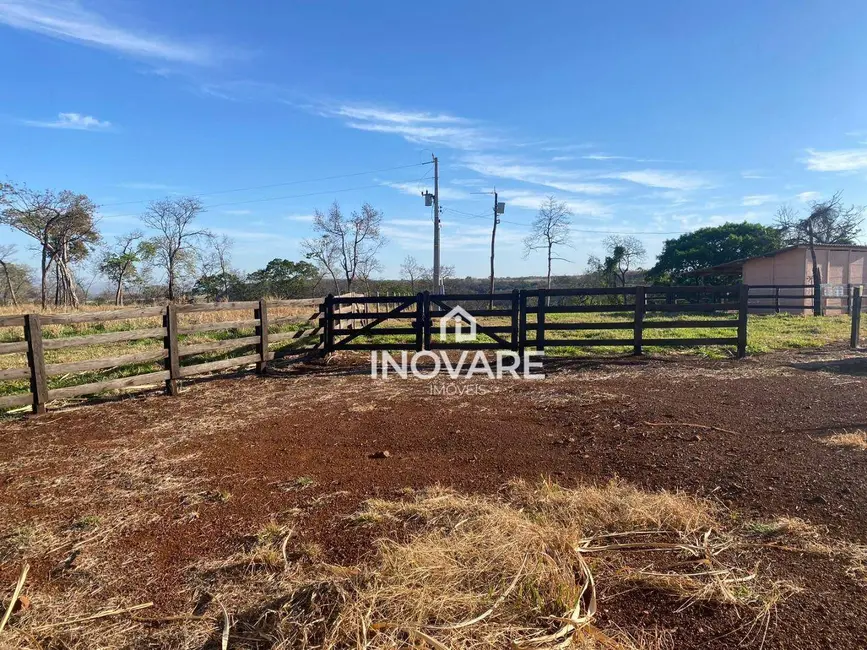 Foto 2 de Fazenda / Haras à venda, 532400m2 em Itumbiara - GO