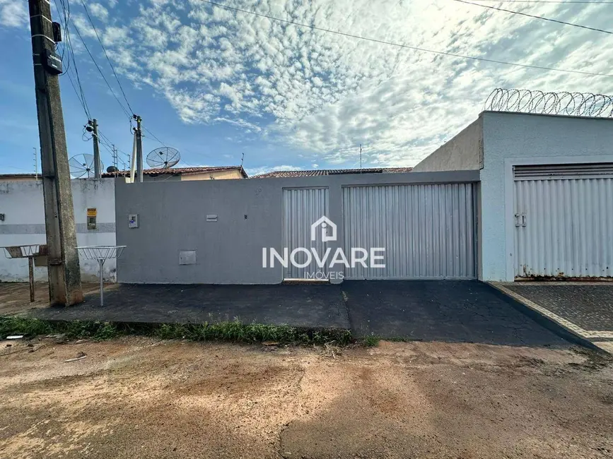 Foto 1 de Casa com 3 quartos para alugar, 200m2 em Jardim Leonora, Itumbiara - GO