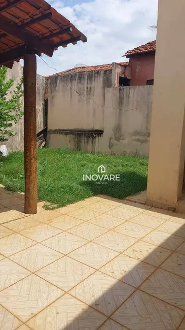 Casa com 3 quartos à venda, 273m2 em Setor Bela Vista, Itumbiara - GO - imagem 7 Foto 7 de Casa com 3 quartos à venda, 273m2 em Setor Bela Vista, Itumbiara - GO