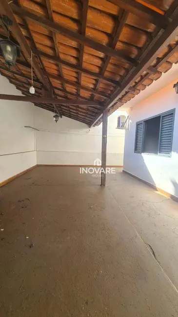 Casa com 3 quartos à venda, 360m2 em Itumbiara - GO - imagem 7 Foto 7 de Casa com 3 quartos à venda, 360m2 em Itumbiara - GO