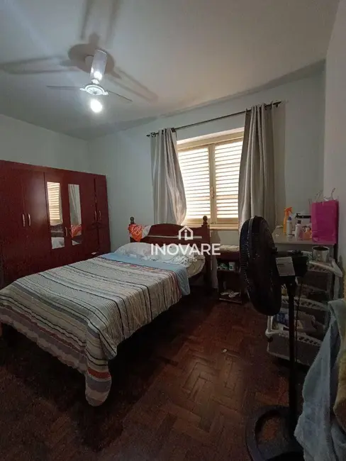 Casa com 3 quartos à venda, 1319m2 em Itumbiara - GO - imagem 6 Foto 6 de Casa com 3 quartos à venda, 1319m2 em Itumbiara - GO