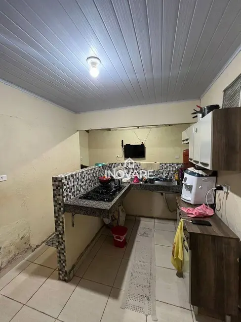 Casa com 3 quartos à venda, 300m2 em Itumbiara - GO - imagem 3 Foto 3 de Casa com 3 quartos à venda, 300m2 em Itumbiara - GO