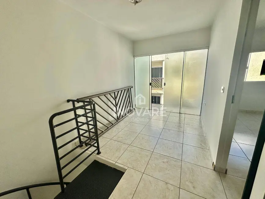 Apartamento com 2 quartos para alugar, 50m2 em Itumbiara - GO - imagem 5 Foto 5 de Apartamento com 2 quartos para alugar, 50m2 em Itumbiara - GO
