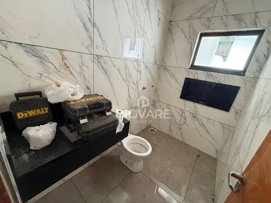 Foto 9 de Casa de Condomínio com 3 quartos à venda, 300m2 em Arapora - MG