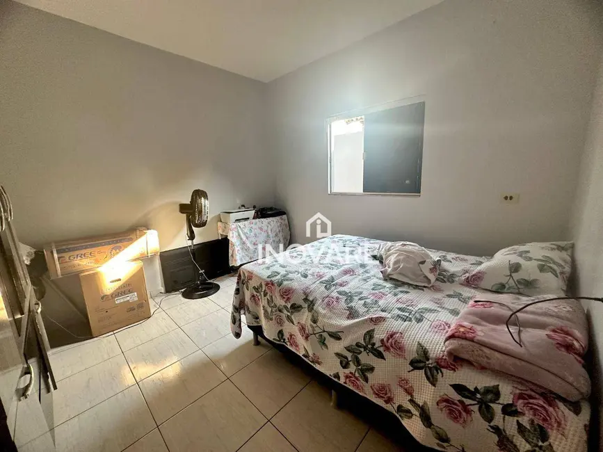 Casa com 2 quartos à venda, 250m2 em Itumbiara - GO - imagem 6 Foto 6 de Casa com 2 quartos à venda, 250m2 em Itumbiara - GO